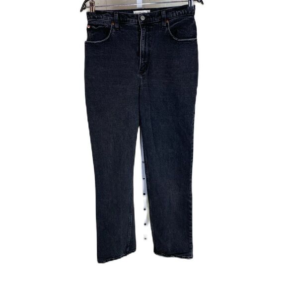 #154 ABERCROMBIE Ankle Straight Jeans - Picture 4 of 8